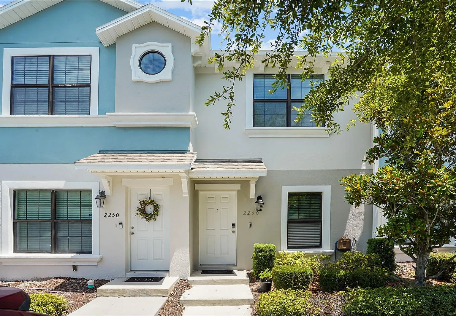 2 bed, 2.5 bath, 1144 sqft, $2,000 — Photo 1