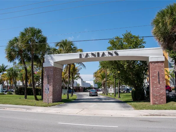 505 E Dania Beach Blvd #4-2E, Dania Beach, FL 33004