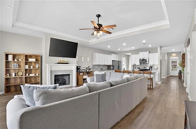 7905 Camellia Bud Ct — Photo 6