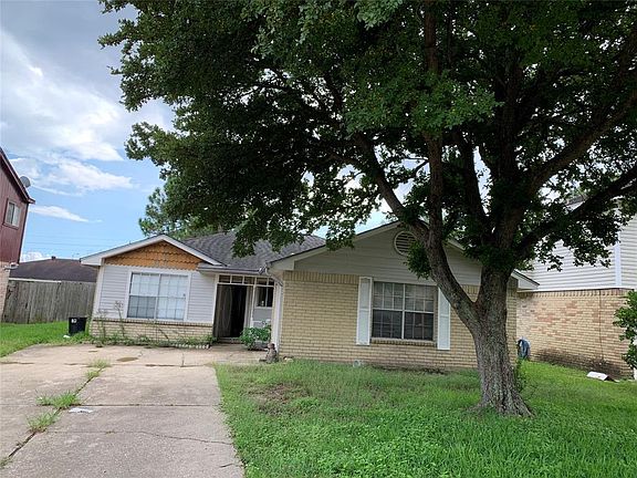 3rd image of 18711 Bridoon Dr