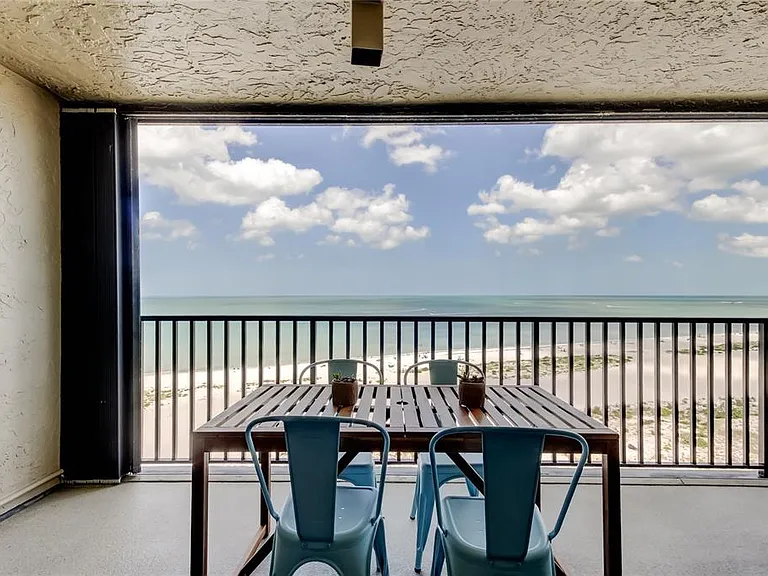 1290 Gulf Blvd #1102 — Photo 41
