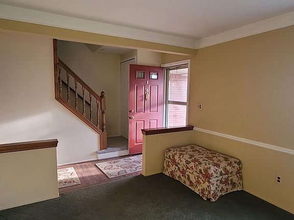 2nd image of 30124 Barbary Ct