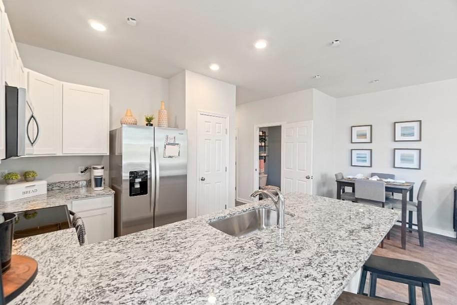 218 Baker Dr, Luray, VA 22835 Zillow