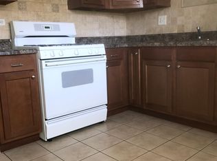 1044 S York Rd APT 1A, Bensenville, IL 60106