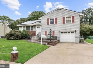 509 8th St, Riverside, NJ 08075