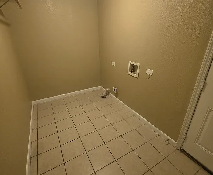 711 Ruby Dr — Photo 20