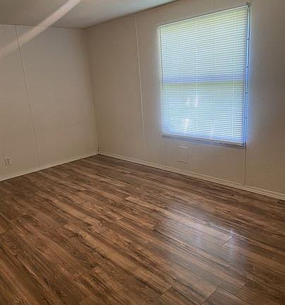 3rd image of 10938 County Road 1515