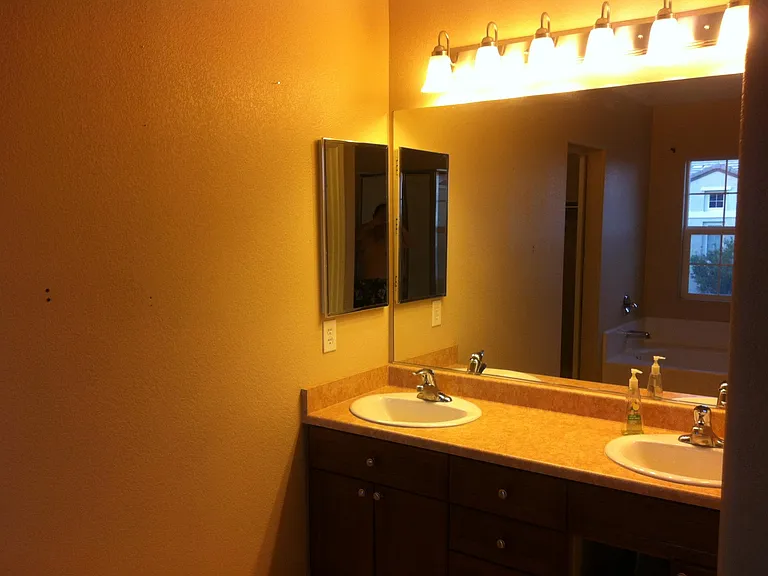 9049 Rich Amethyst Ct — Photo 32