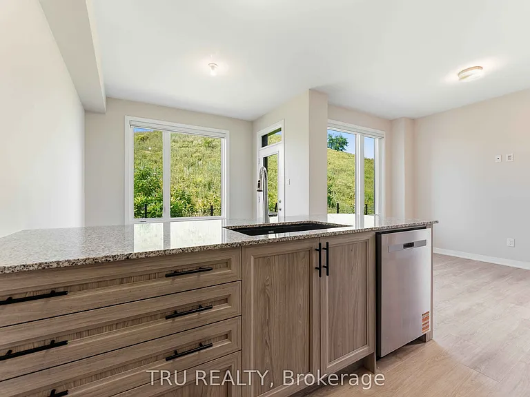 706 Expansion Rd — Photo 11