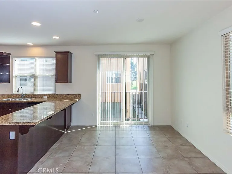 12011 Millennium Park Ct — Photo 14