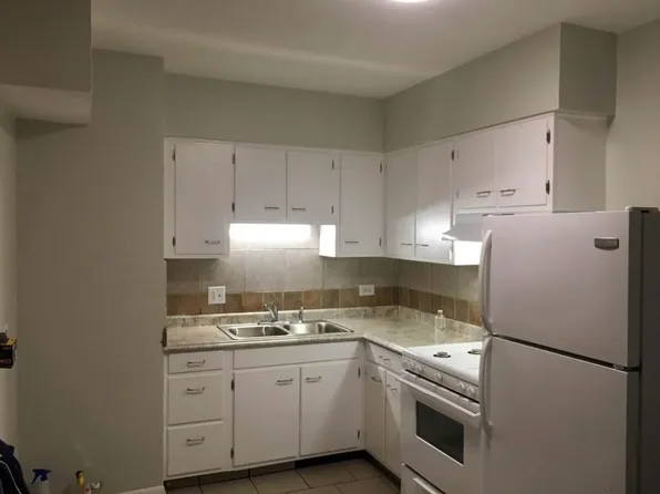 1967 N 18th Ave APT 12, Melrose Park, IL 60160