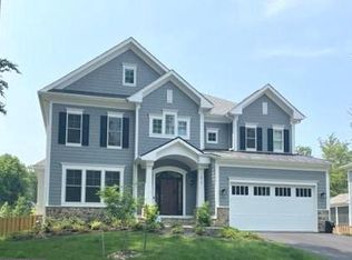 6465 N Rochester St, Falls Church, VA 22043