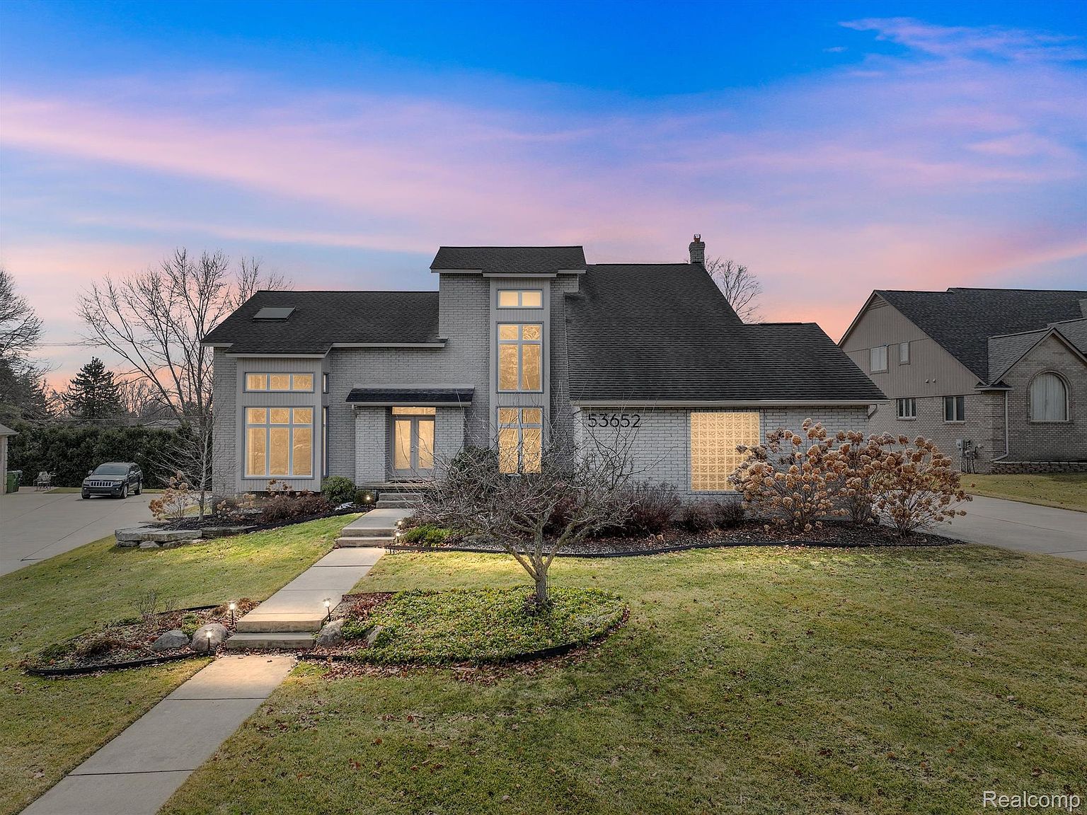 53652 Buckingham Ct, Utica, MI 48316 | Zillow