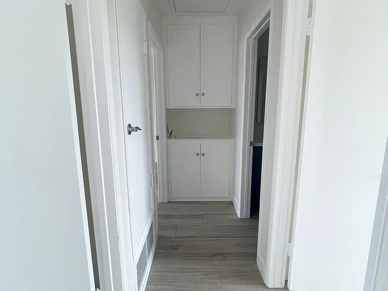 9192 Christine Dr — Photo 7