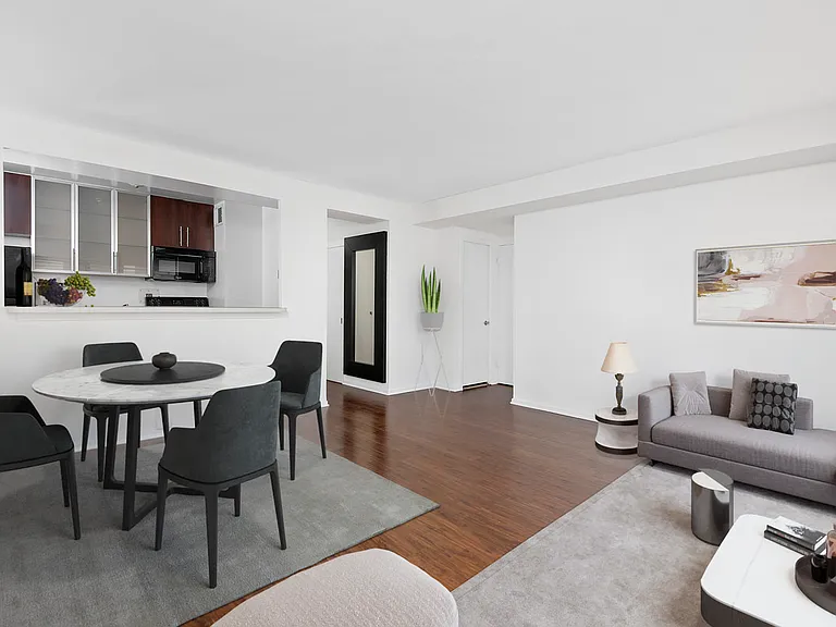 3130 N. Lake Shore Drive — Photo 19