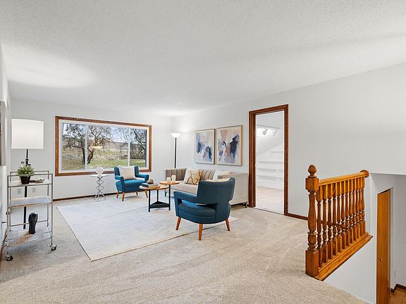 5th image of 14586 Tyrol Dr