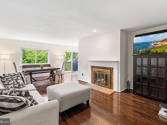 5th image of 568 Foxwood Ln #568