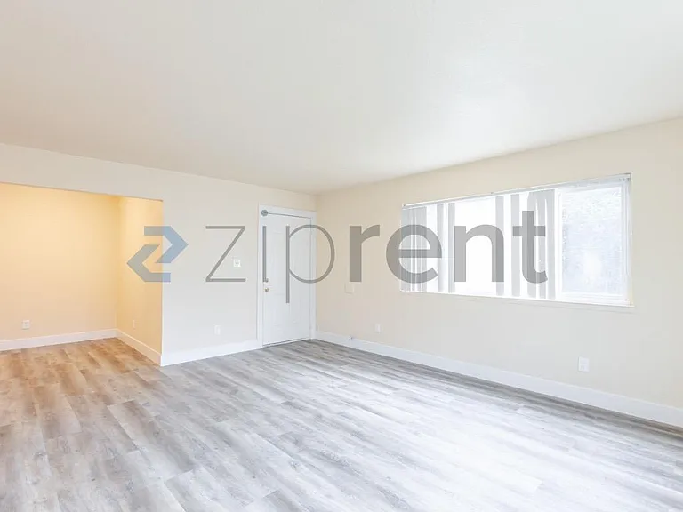 4561 Ashcroft Ave #49 — Photo 7