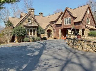 1454 Sutton Cove Rd, Hiawassee, GA 30546