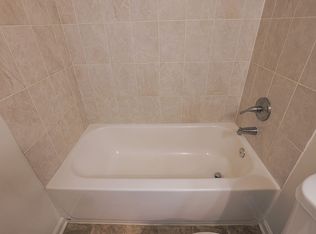 821 Johahn Dr, Westminster, MD 21158