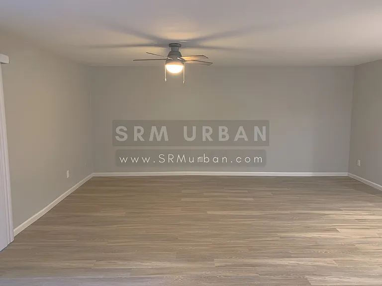 4816 W Mountain View Dr #3 — Photo 4