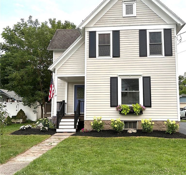 1st image of 19 Silver Ave