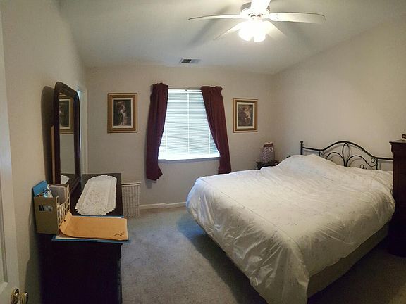 5th image of 735 Valley Vista Way