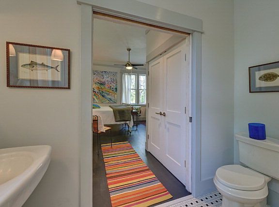 5th image of 311 Kelsall Ave