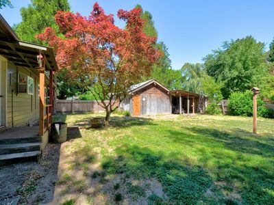 1820 Fruitdale Dr, Grants Pass, OR, 97527