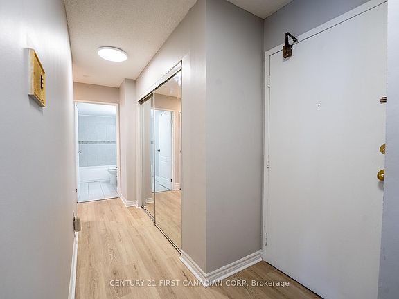 3rd image of 1103 Jalna Blvd #1002