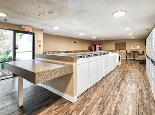 Raintree Apartments, Lexington, KY 40509