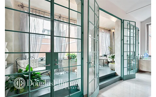 Sold by Douglas Elliman | media 18