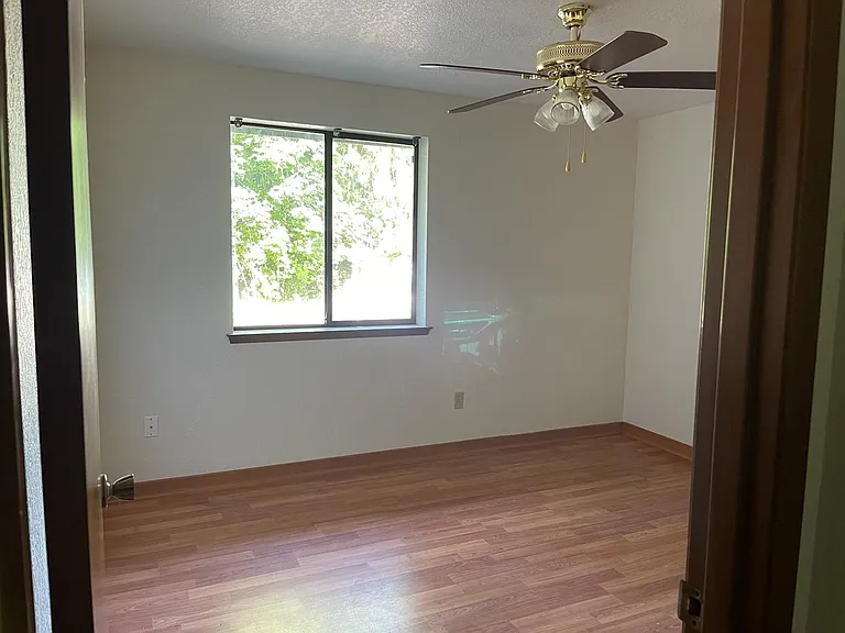 3137 Hampton Dr SW — Photo 13