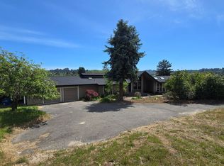 1365 Watertrough Rd, Sebastopol, CA 95472