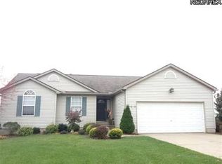 6070 Eastlawn St, Louisville, OH 44641