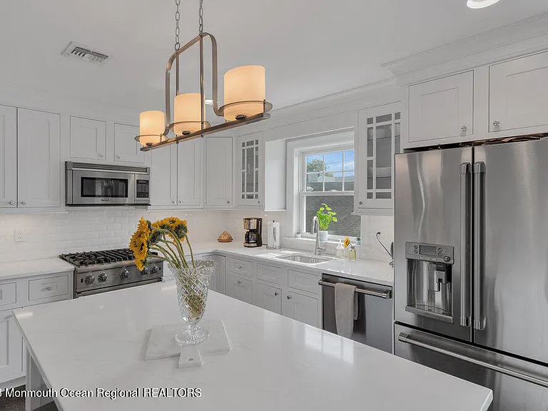 308 Morris Ave #A — Photo 9