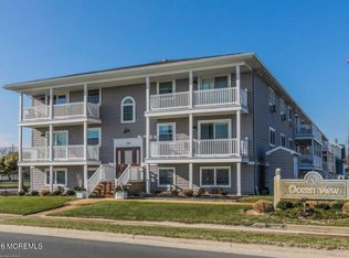 709 Ocean Ave APT 33, Avon By The Sea, NJ 07717