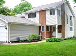 5S018 Pebble Beach Ct, Naperville, IL