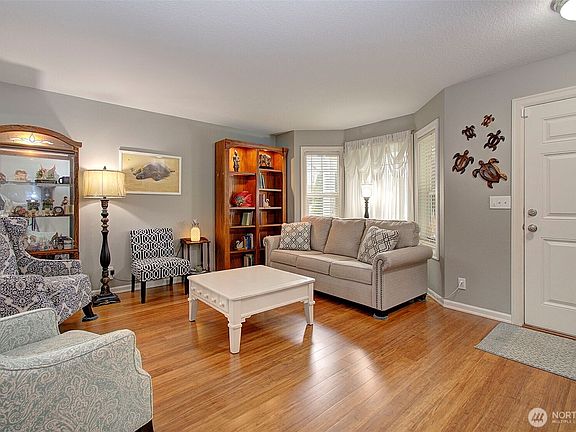 3rd image of 1021 NW 22nd Avenue