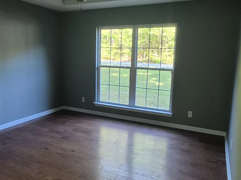 712 Michael Dr — Photo 38