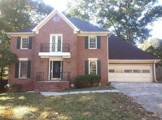 5688 Mountain Cres, Stone Mountain, GA 30087