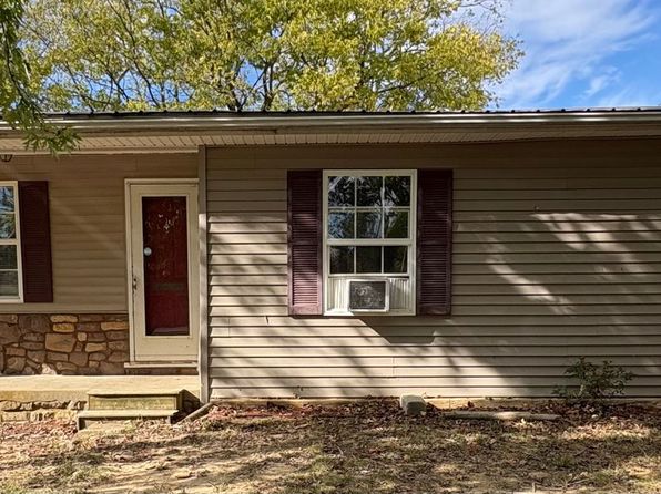 374 Etoile Rd