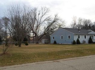 5424 Country Ln, Flint, MI 48506