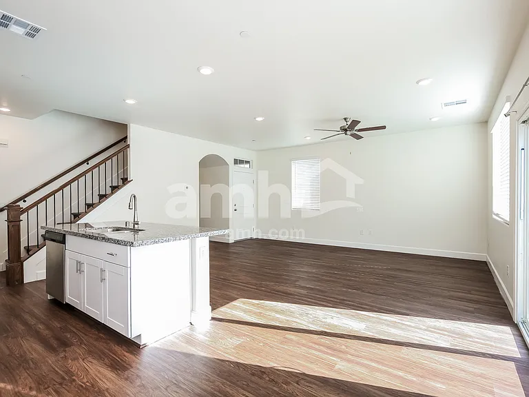 317 Cape Seville Pl — Photo 4