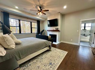 1830 Gunter Hall Dr, Virginia Beach, VA 23454