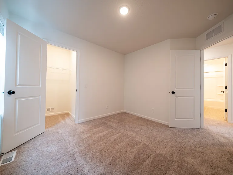 1111 149th St W — Photo 29
