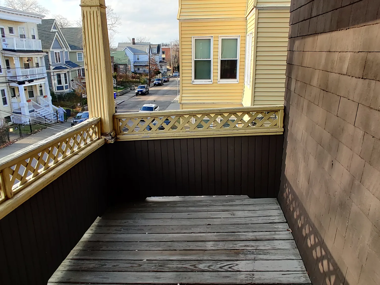 2 bed, 710 sqft, $2,400 — Photo 3