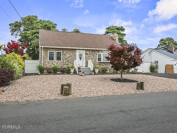 4th image of 124 Queen Ann Road