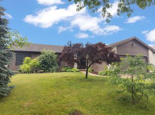 1965 Royal Blvd, Elgin, IL 60123