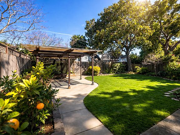 3rd image of 505 Colgate Way